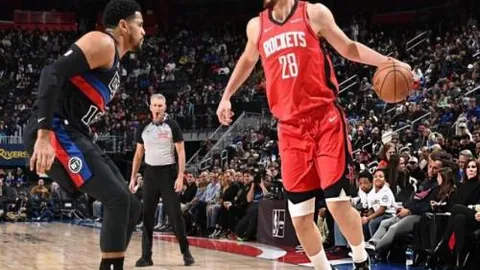 泰山首战中超迎战河南：门票售罄，主裁揭晓，崔康熙遭遇不测